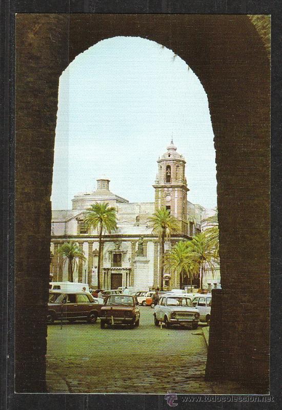 Postales: 1007 - CADIZ. ARCO DE LA ROSA E IGLESIA DE SANTIAGO
