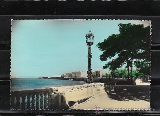 Postales: CADIZ. 130 RINC&Oacute;N ALAMEDA MARQU&Eacute;S DE COMILLAS