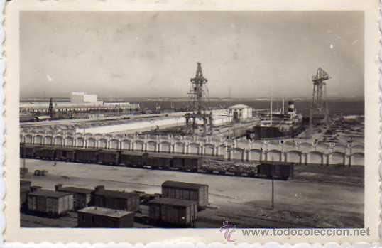 Postales: Cadiz. n&ordm; 75. Dique Seco. Ed Arribas. Circulada.