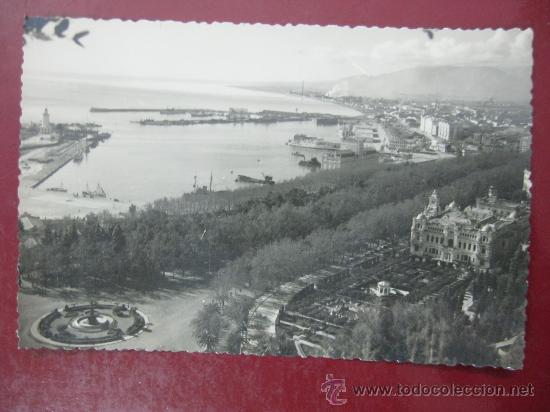 Postales: MALAGA, VISTA PARCIAL DEL PUERTO - POSTAL FOTOGRAFICA