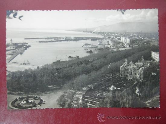 Postales: MALAGA, VISTA PARCIAL DEL PUERTO - POSTAL FOTOGRAFICA
