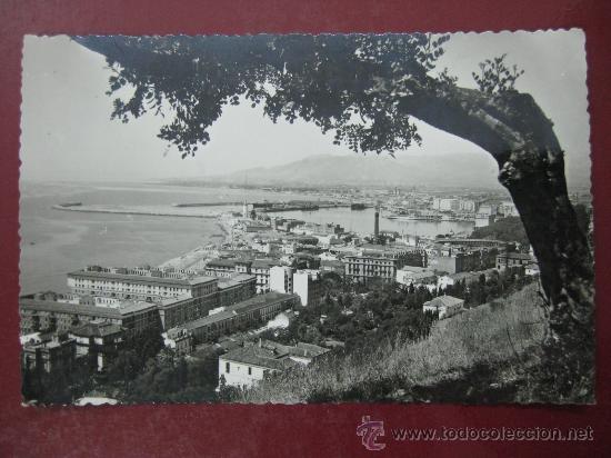 Postales: MALAGA, PUERTO DESDE GIBRALFARO - POSTAL FOTOGRAFICA