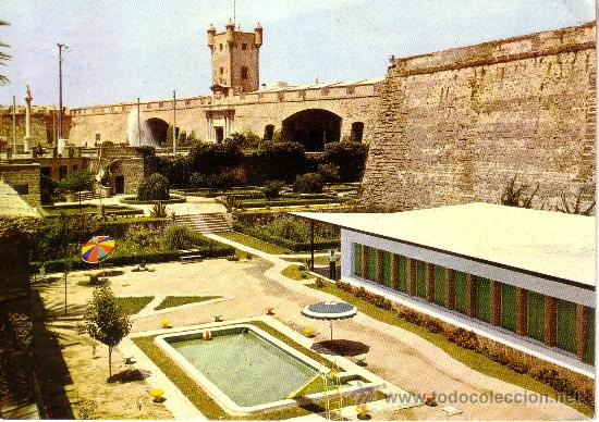 Postales: CADIZ - PUERTA TIERRA - JARDINES Y PISCINA