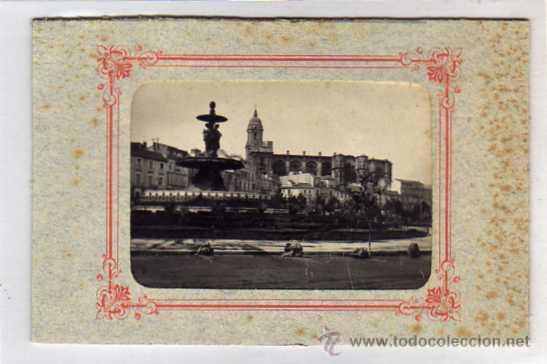 Postales: FOTOGRAFIA ORIGINAL MEDIDAS, ( S&Oacute;LO FOTO) 9 X 6 CM. Malaga, fuente y catedral al fondo.