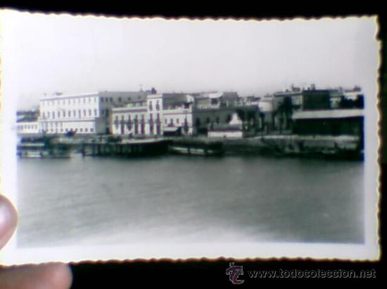 Postales: Postal Puerto Santa Maria Cadiz embarcadero a&ntilde;os 50 circulada (b11)