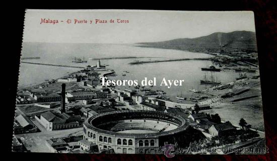 Postales: ANTIGUA POSTAL DE MALAGA, EL PUERTO Y PLAZA DE TOROS, ED. DOMINGO DEL RIO, NO CIRCULADA.