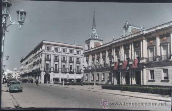 Postales: HUELVA.- GRAN V&Iacute;A Y AYUNTAMIENTO