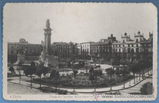 Postales: Palza de Espa&ntilde;a - monumento a las Cortes - Cadiz - 1950