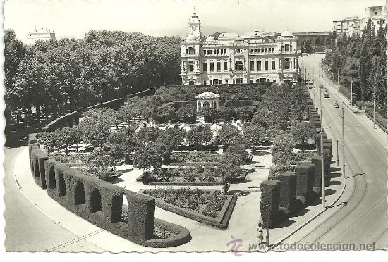 Postales: MALAGA JARDINES Y AYUNTAMIENTO ED GARCIA GARRABELLA