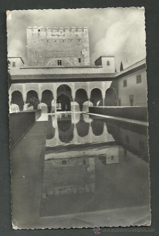 Postales: GRANADA ALHAMBRA PATIO DE LOS ARRAYANES Y TORRE DE COMAREX - Foto 1