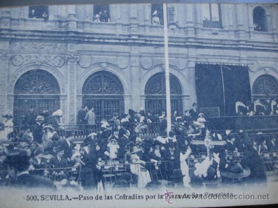Postales: PASO COFRADIAS POR PLAZA SAN FRANCISCO.SEMANA SANTA SEVILLA.MANUEL BARREIRO.S/C