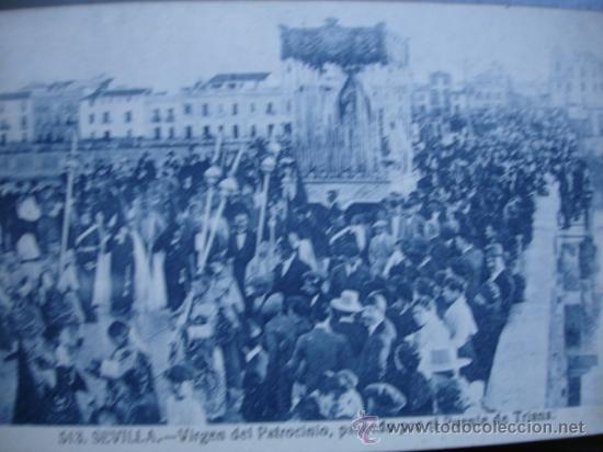 Postales: VIRGEN DEL PATROCINIO  POR PUENTE DE TRIANA .SEMANA SANTA SEVILLA.MANUEL BARREIRO.S/C