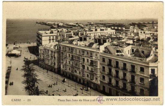 Postales: BONITA POSTAL - CADIZ - PLAZA SAN JUAN DE DIOS Y EL PUERTO - AMBIENTADA - ALFA