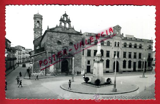 Postcards: POSTAL, LINARES, JAEN, PLAZA SAN FRANCISCO Y EDIFICIO DE CORREOS,   P70599
