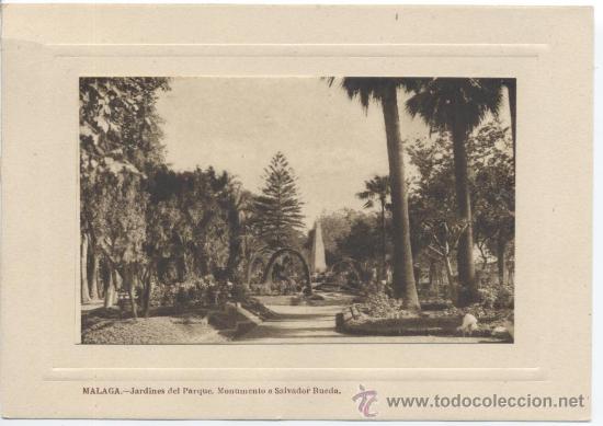 Postales: POSTAL SOBRE CARTULINA. MALAGA, JARDINES DEL PARQUE, MONUMENTO A SALVADOR RUEDA.