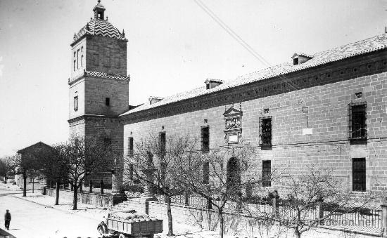 Postales: Ubeda. 3.- Hospital de Santiago