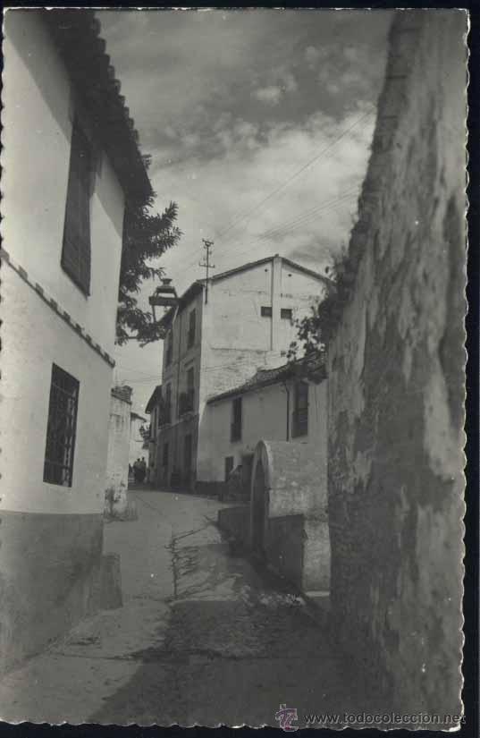 Postales: GRANADA.- CALLE TIPICA