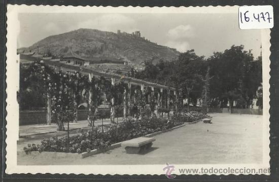 Postales: JAEN - 71 - EL PARQUE DE JARDINES - FOTOGRAFICA ARRIBAS - (16477)