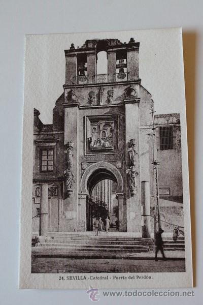 Postales: Postal. Sevilla. Catedral. Puerta del perd&oacute;n. - Foto 1