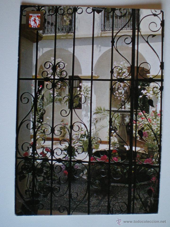 Postales: C&oacute;rdoba. Patio Cordob&eacute;s y cancela art&iacute;tica. Ed. A Subirats N&ordm; 876. Sin Circular.