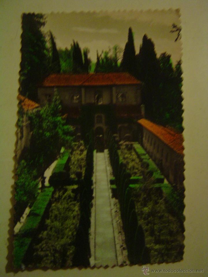 Postales: POSTAL DE GRANADA-76.- GENERALIFE.- PATIO DE LOS SURTIDORES.