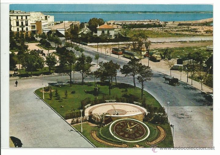 Postales: CADIZ.-PLAZA DE ESPA&Ntilde;A Y RELOJ DE FLORES.-EDICIONES ARRIBAS N&ordm; 2025