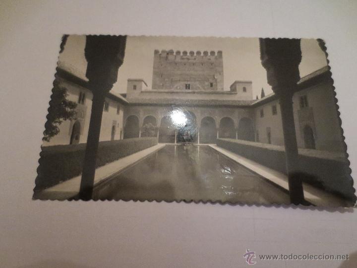 Postales: granada. la alhambra. patio y torre de comares. - Foto 1