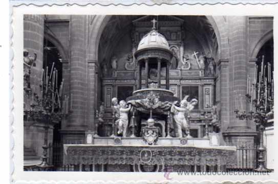 Postales: Jaen. 153 Altar Mayor de la Catedral.  Ed Arribas. Sin circular.