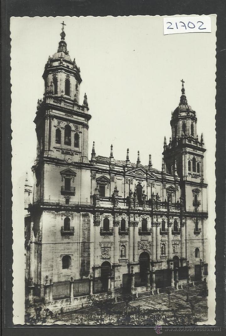 Postales: JAEN - 47 - FACHADA DE LA CATEDRAL - FOTO ARRIBAS - (21702)