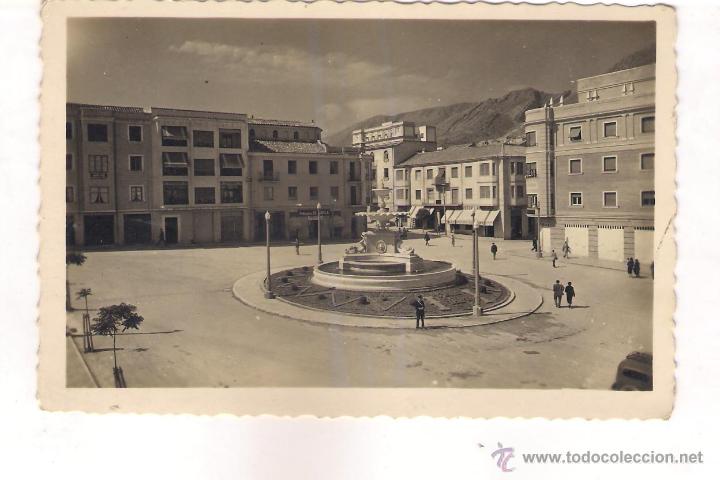 Postales: POSTAL DE JAEN  PLAZA DE COCA DE LA PI&Ntilde;ERA .