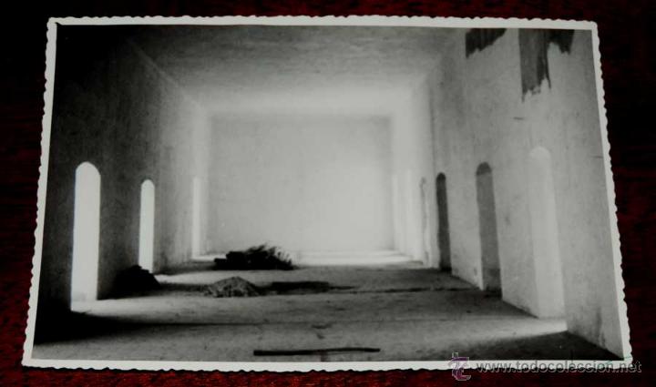 Postales: FOTOGRAFIA DE LOPERA (JAEN), HOSPITAL, SALA EN CONTRUCCION, 1950 APROX. MIDE 17,58 X 11,6 CMS. APRO