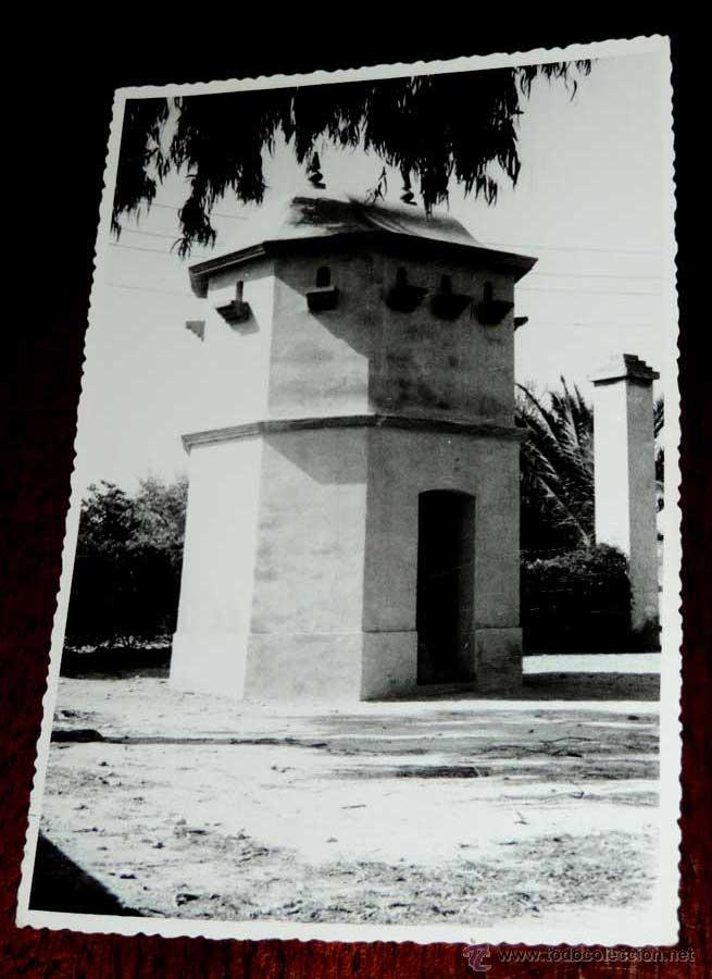 Postales: FOTOGRAFIA DE LOPERA (JAEN), CASA DEL GUARDA, 1950 APROX. MIDE 17,58 X 11,6 CMS. APROX.
