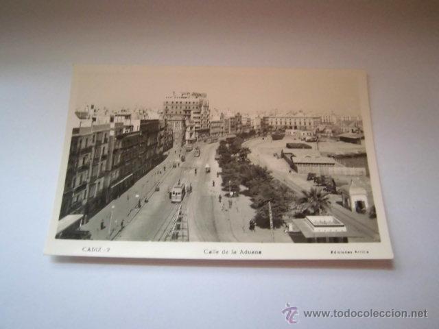 Postales: CADIZ-2 CALLE DE LA ADUANA EDICIONES ARRIBA - Foto 1