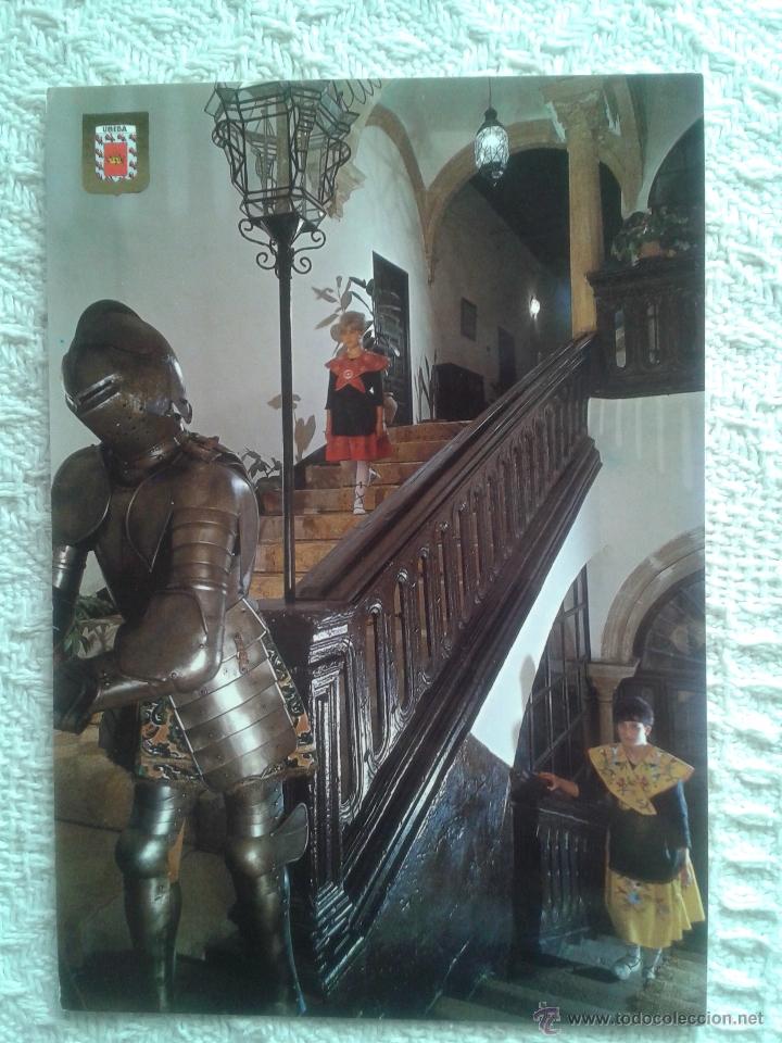 Postales: POSTAL DE UBEDA. JAEN. PARADOR CONDESTABLE DAVALOS. ESCALERA PRINCIPAL. A&Ntilde;OS 70