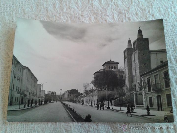 Postales: POSTAL DE JAEN, AVENIDA DEL GENERALISIMO. A&Ntilde;OS 60