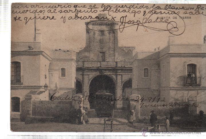 Postkarten: TARJETA POSTAL DE CADIZ. PUERTA TIERRA. HAUSER Y MENET. N&ordm; 539.