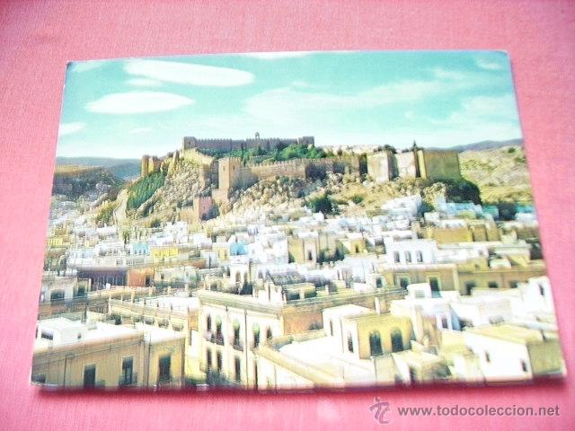 Postales: ALMERIA   VISTA PARCIAL Y LA ALCAZABA