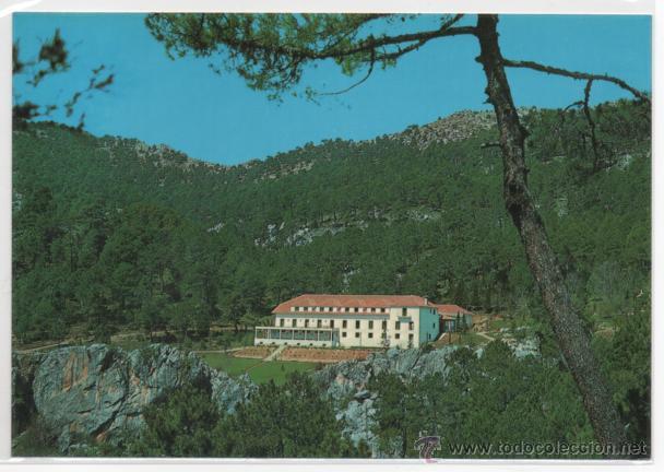 Postales: SIERRA DE CAZORLA .- VISTA DE SACEJO Y PARADOR NACIONAL.- FOTOCOLOR SAN ANTONIO