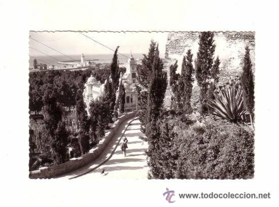Postales: -58919 POSTAL MALAGA, JARDINES DE PUERTA OSCURA Y CASTILLO, A&Ntilde;O 1958, CASA LIS