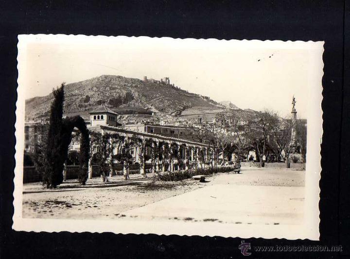Postales: Postal de Ja&eacute;n. El Parque. - Foto 1