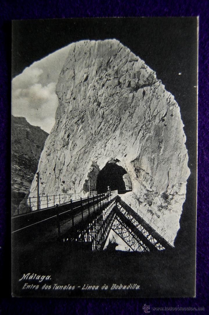 Postales: POSTAL DE MALAGA. ENTRE DOS TUNELES - LINEA DE BOBADILLA. A&Ntilde;OS 20