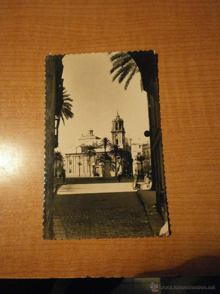 Postales: POSTAL CADIZ ARCO DE LA ROSA CIRCULADA