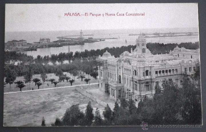 Postais: POSTAL DE M&Aacute;LAGA: EL PARQUE Y NUEVA CASA CONSISTORIAL. EDITOR RAFAEL TOVAL