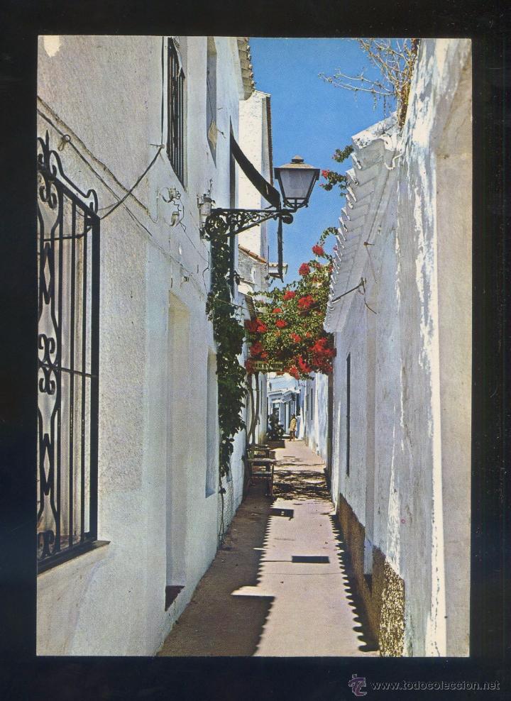 Postcards: Marbella. *Calle t&iacute;pica* Circulada sin sello. Poco legible.