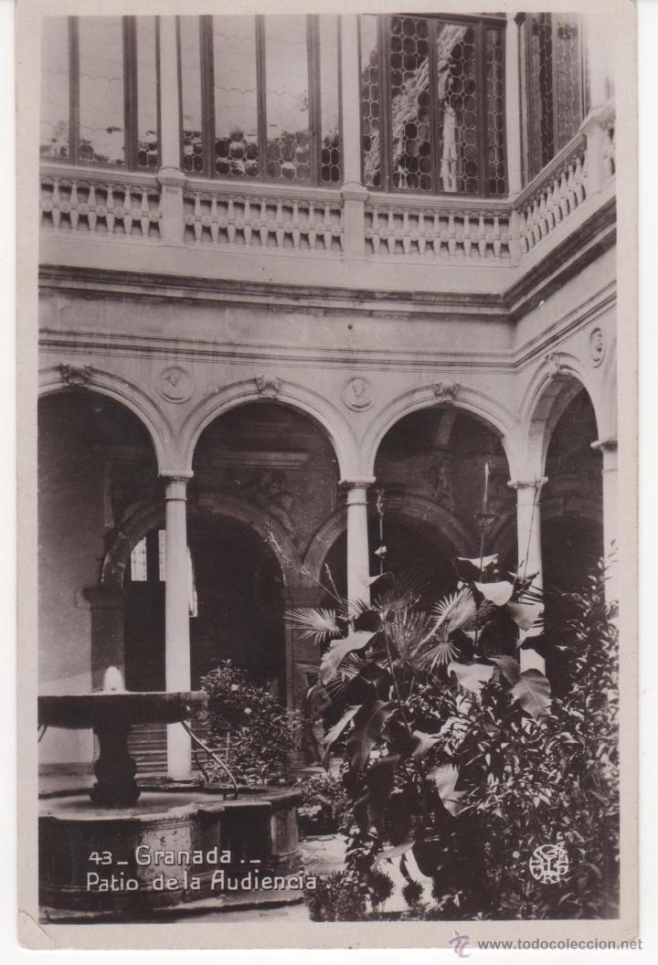 Postales: Antigua Postal Patio de la Audiencia de Granada. Edici&oacute;n Sociedad General Espa&ntilde;ola de Librer&iacute;a