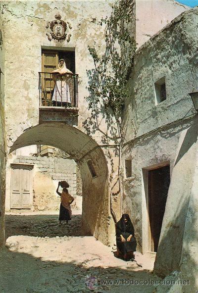 Postales: Moj&aacute;car - 51 Puerta &aacute;rabe de la ciudad - Foto 1