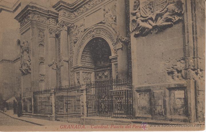 Postales: postal de granada catedral puerta del perdon - Foto 1