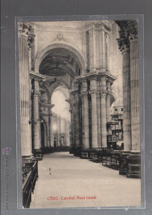 Postkarten: TARJETA POSTAL DE CADIZ - CATEDRAL. NAVE LATERAL. 1973. THOMAS