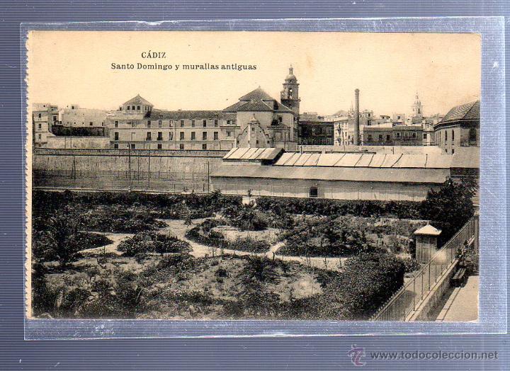 Postkarten: TARJETA POSTAL DE CADIZ - SANTO DOMINGO Y MURALLAS ANTIGUAS. HAUSER Y MENET