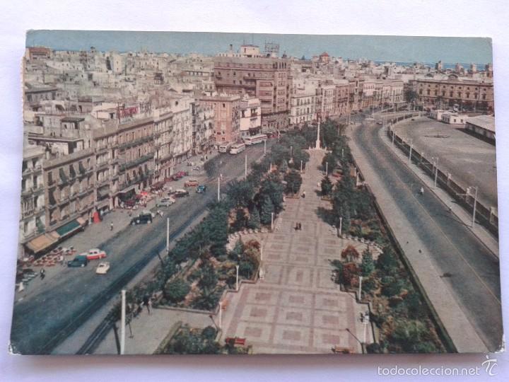 Postais: POSTAL -- CADIZ - AVENIDA DE RAMON DE CARRANZA Y AVENIDA DEL GENERALISIMO -- CIECULADA --